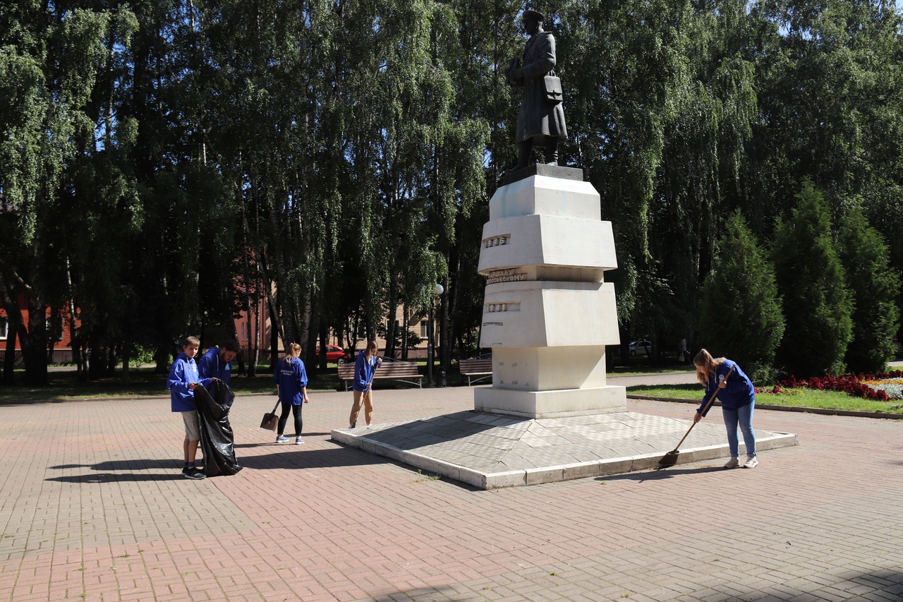 площадь рокоссовского в курске