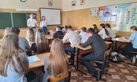 Знаете какое множество настольных игр есть?