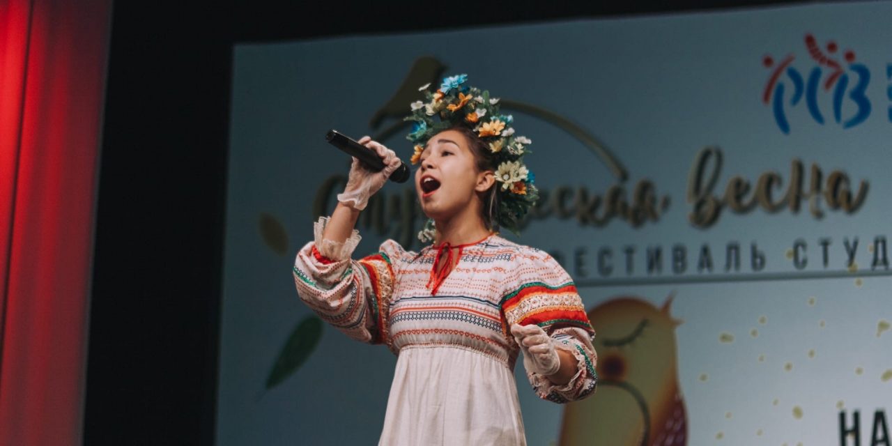 Во Дворце молодежи возобновили свою работу конкурсные фестивали Студенческой весны Соловьиного края