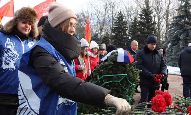 Возложение посвященное 78-й годовщине освобождения города от немецко-фашистских захватчиков