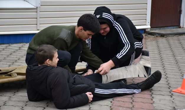 Сегодня на базе Курского автотехнического колледжа, прошло мероприятие «Казачья слобода»