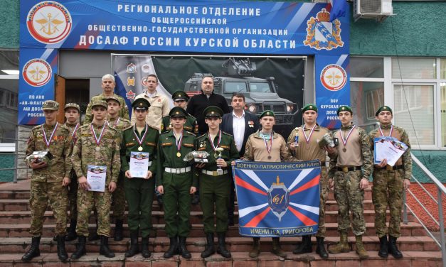 Памяти героев будем достойны